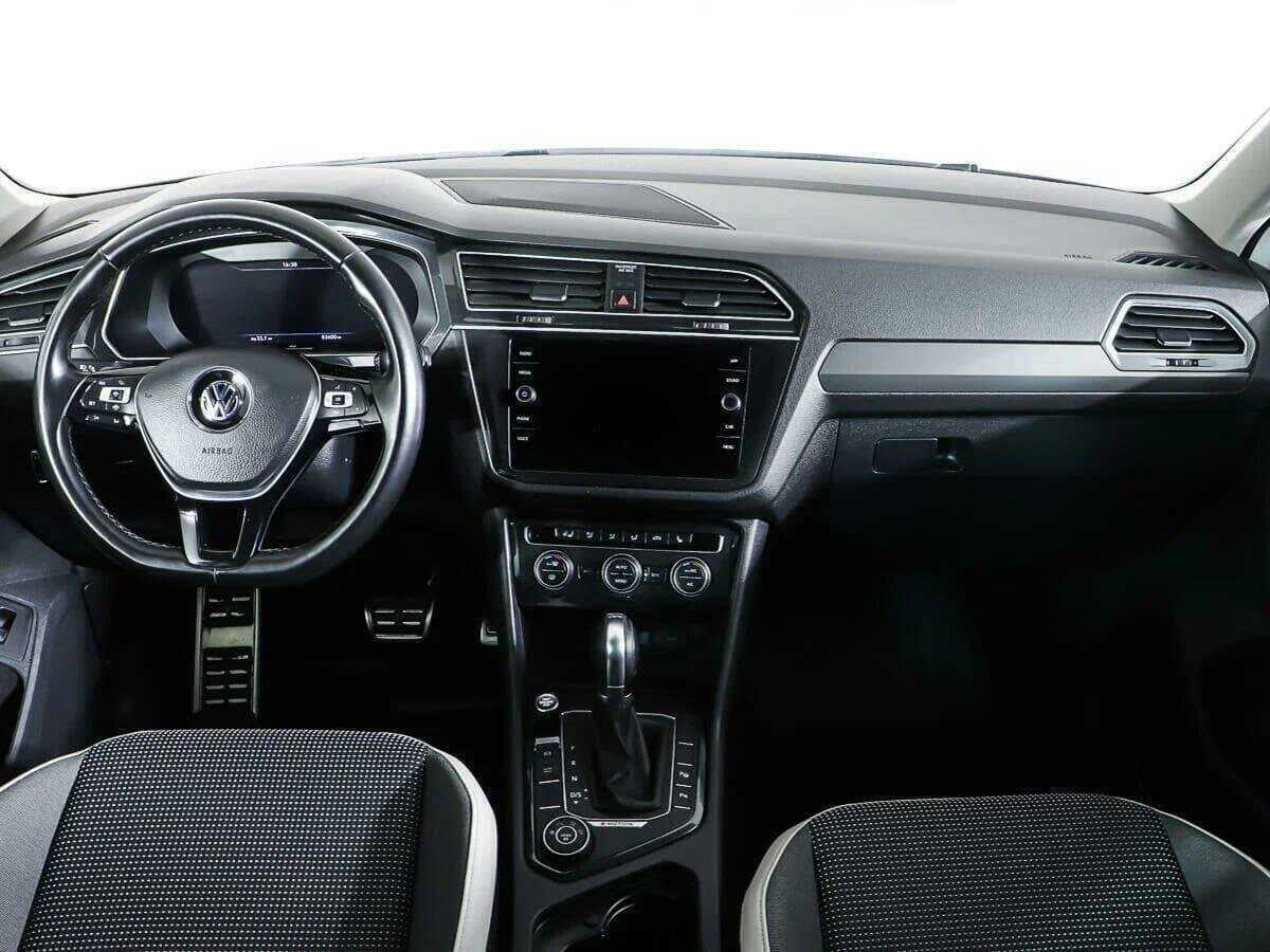 Volkswagen Tiguan с пробегом — 2018 год. Фото: #11