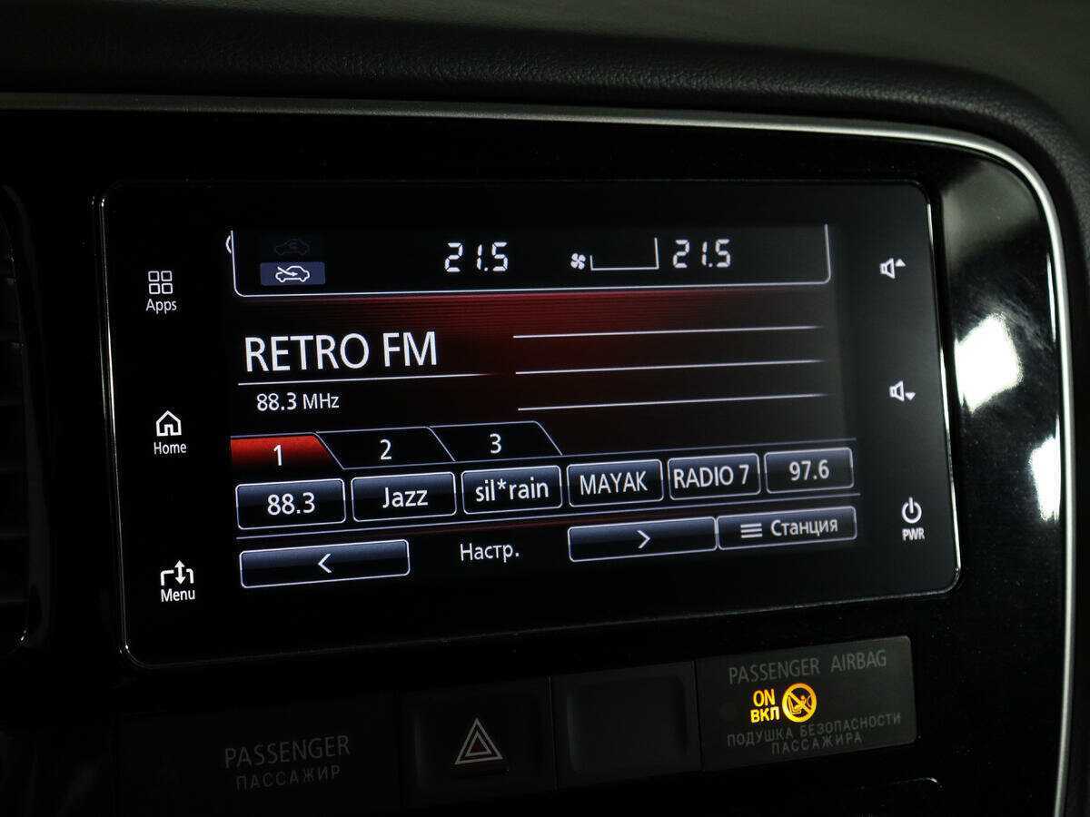 Mitsubishi Outlander с пробегом — 2018 год. Фото: #18