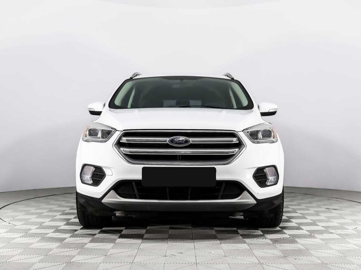 Ford Kuga с пробегом — 2017 год. Фото: #1