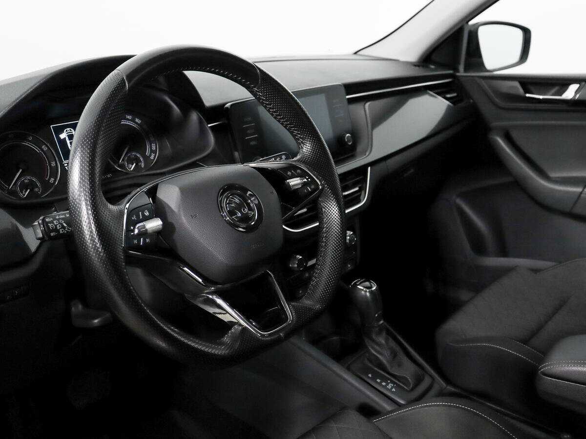 Skoda Rapid с пробегом — 2020 год. Фото: #8