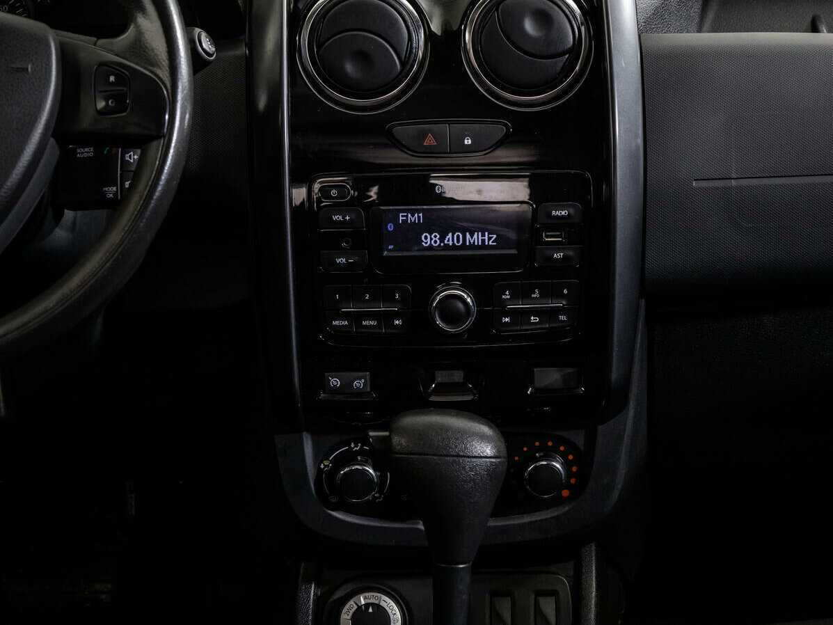 Renault Duster с пробегом — 2017 год. Фото: #13