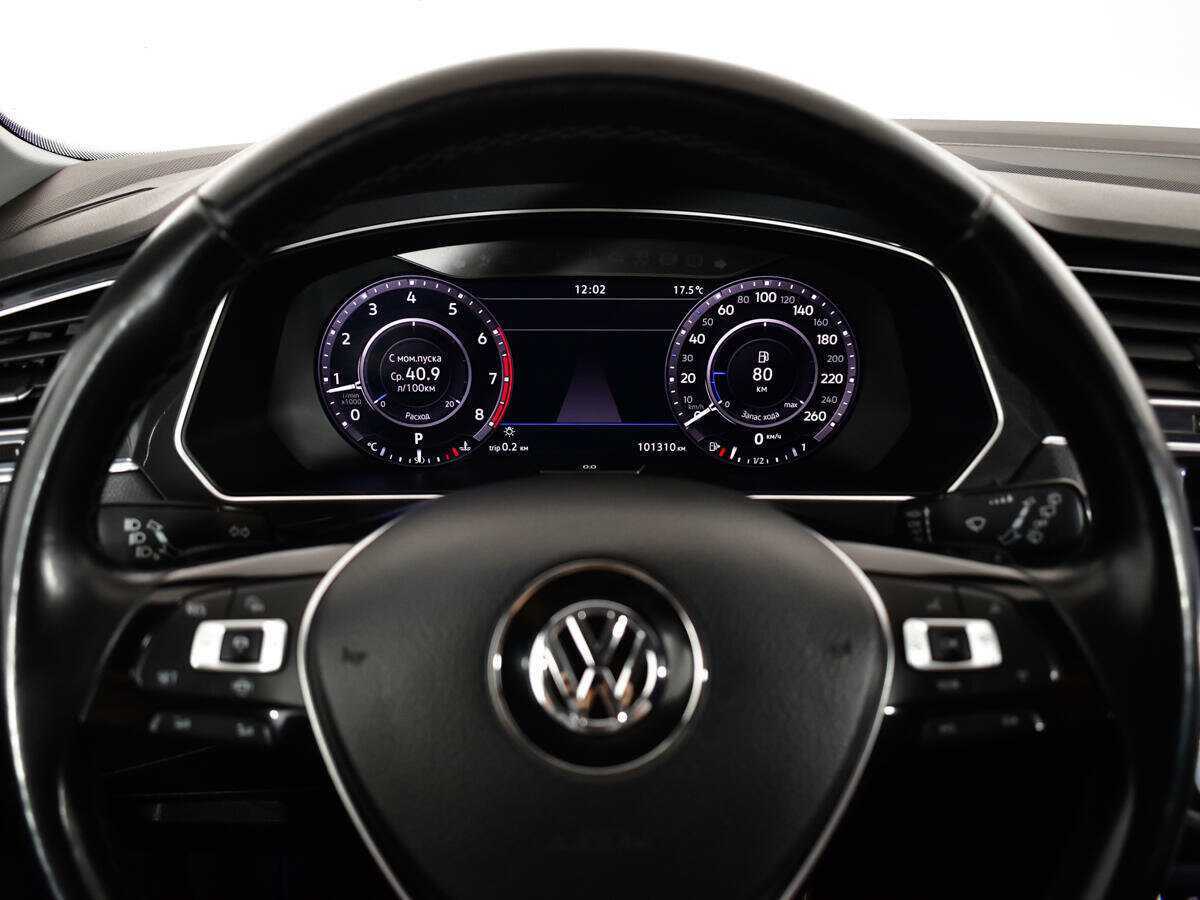 Volkswagen Tiguan с пробегом — 2018 год. Фото: #12