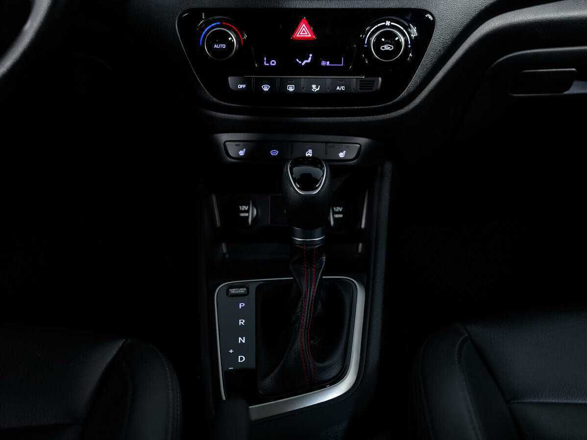 Hyundai Solaris с пробегом — 2020 год. Фото: #23