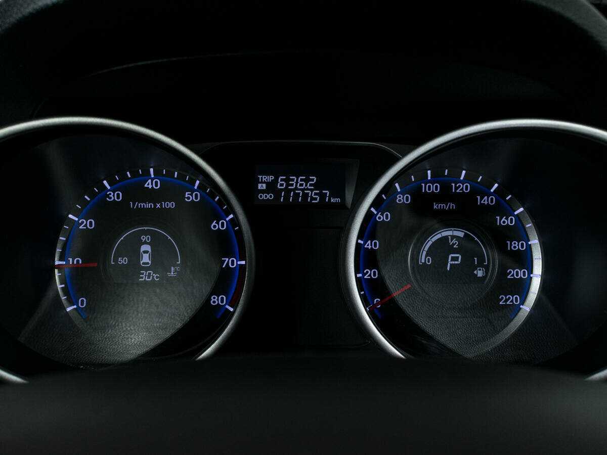 Hyundai ix35 с пробегом — 2012 год. Фото: #12