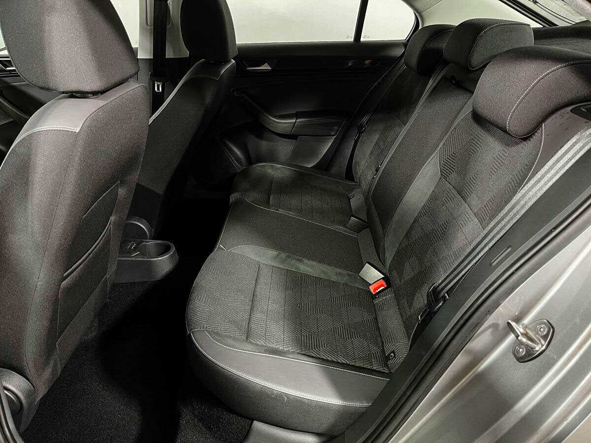 Volkswagen Polo с пробегом — 2020 год. Фото: #7