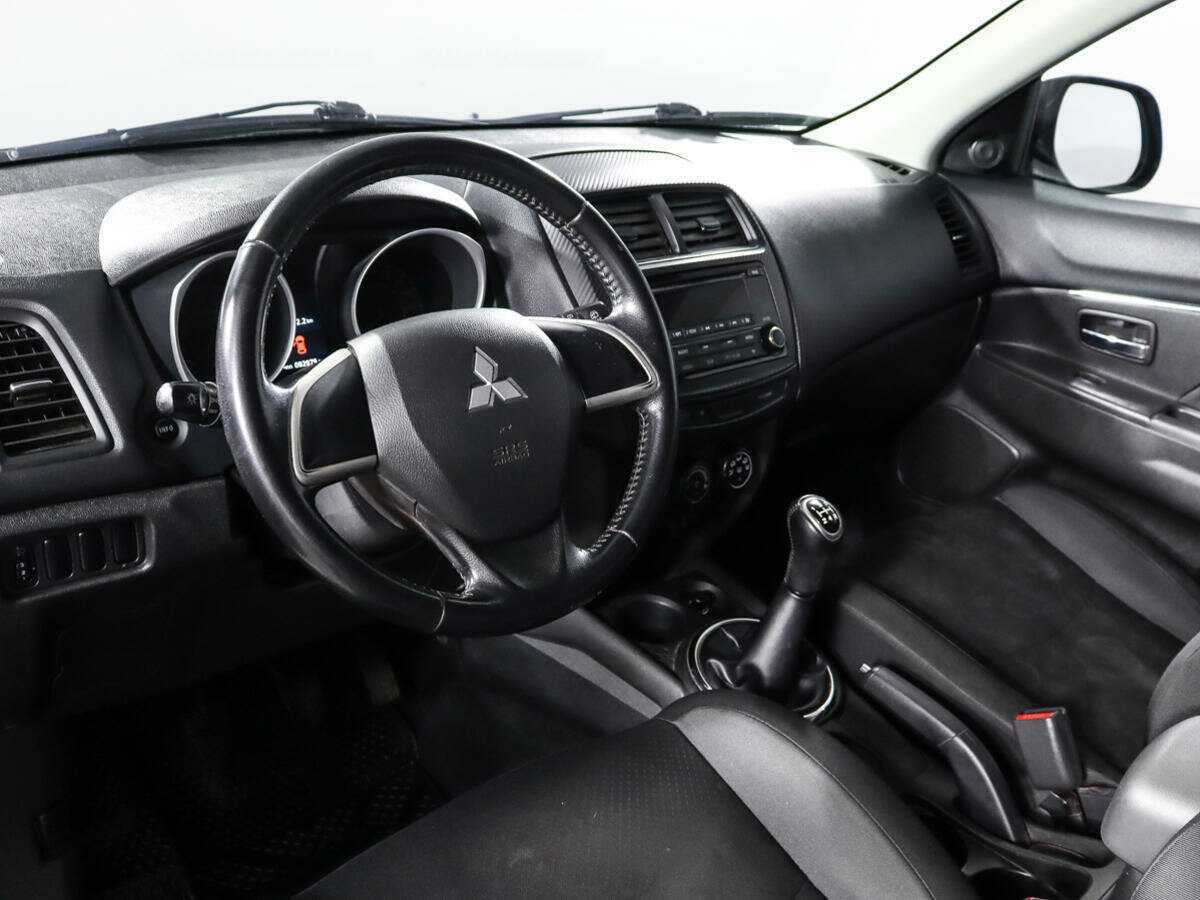 Mitsubishi ASX с пробегом — 2014 год. Фото: #13
