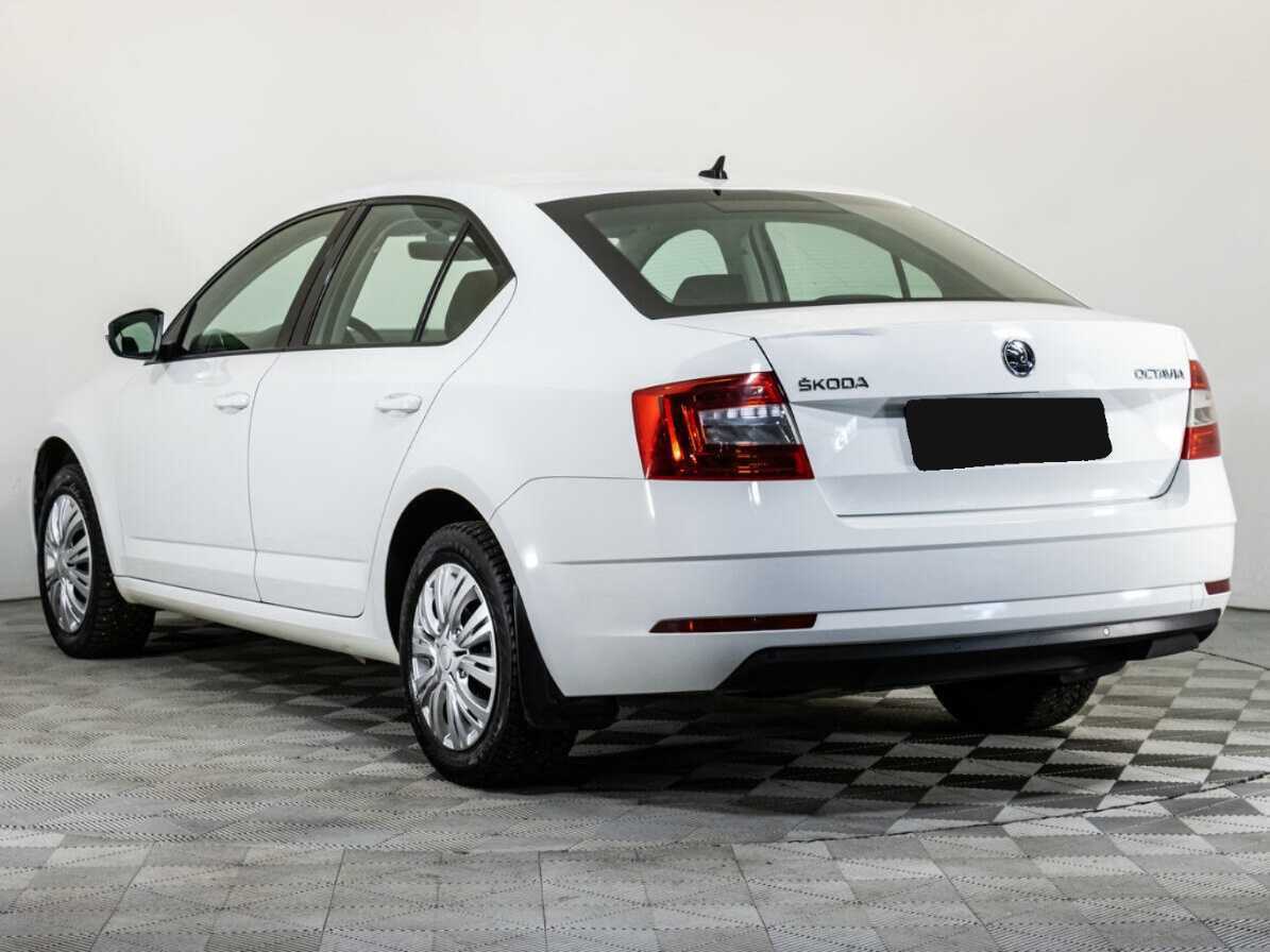 Skoda Octavia с пробегом — 2018 год. Фото: #5