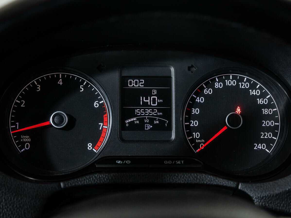 Volkswagen Polo с пробегом — 2017 год. Фото: #11