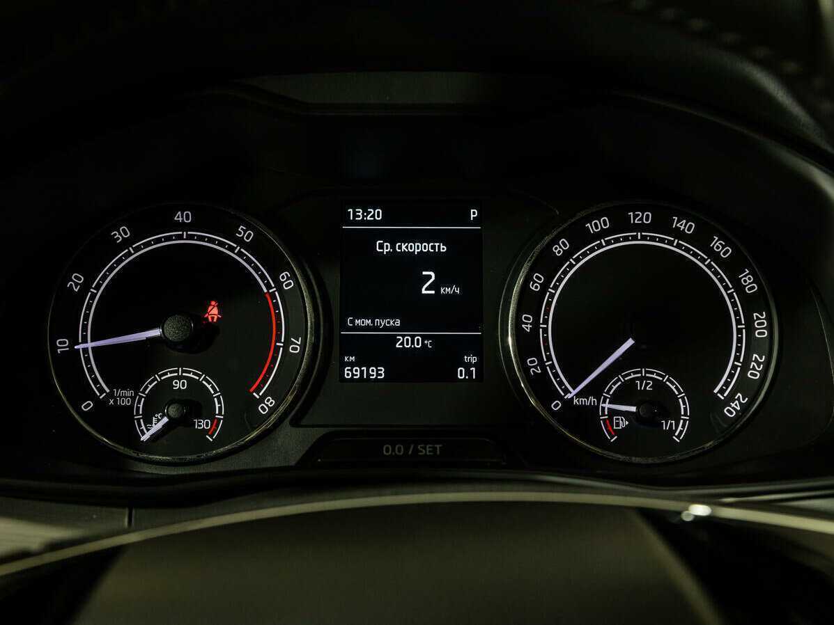 Skoda Rapid с пробегом — 2020 год. Фото: #11
