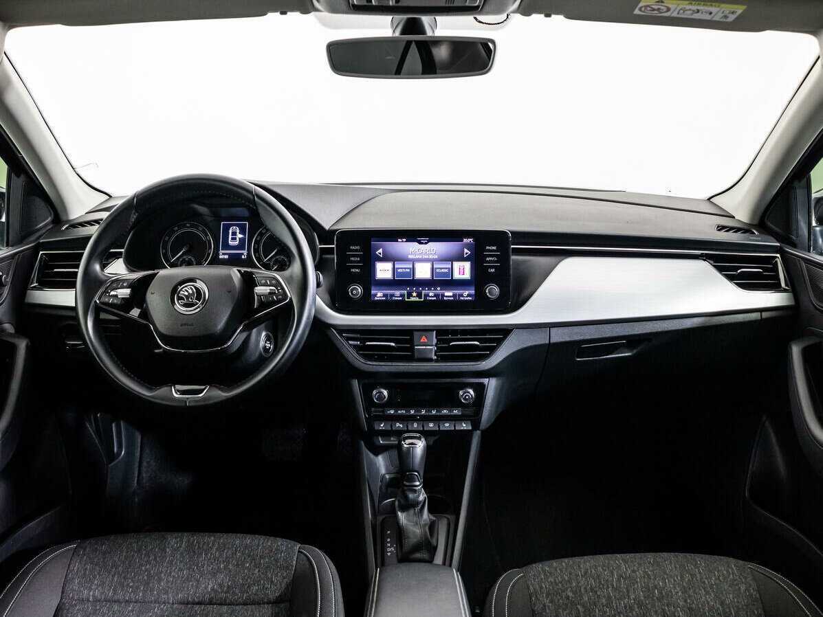 Skoda Rapid с пробегом — 2020 год. Фото: #12