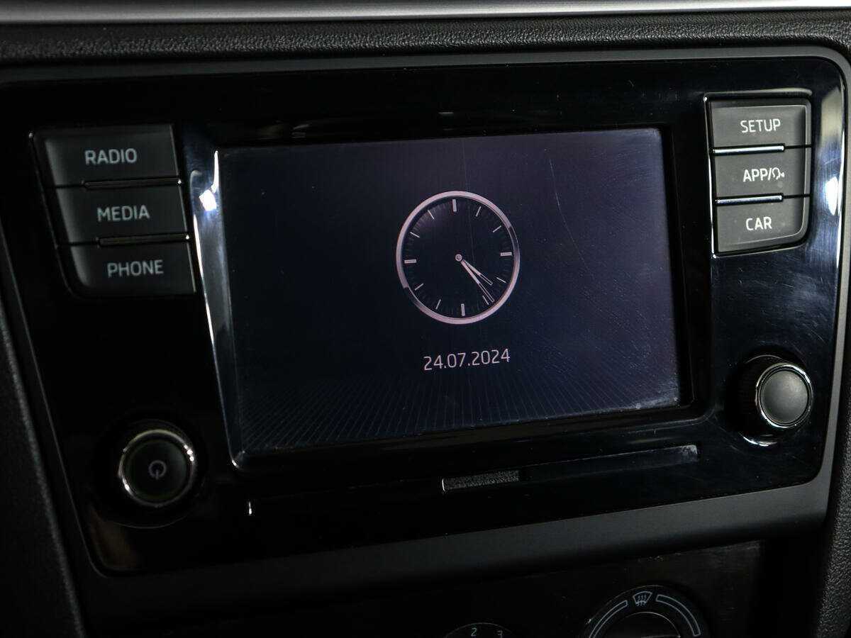 Skoda Rapid с пробегом — 2019 год. Фото: #14