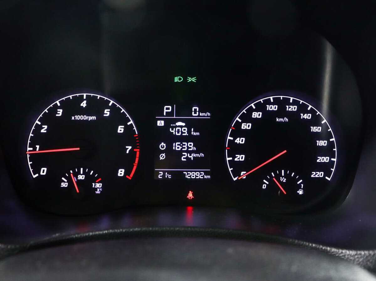 Hyundai Solaris с пробегом — 2021 год. Фото: #8