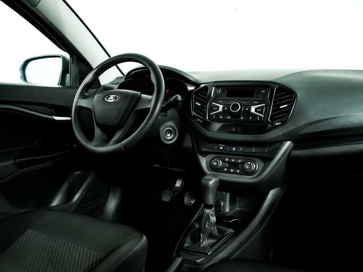 Lada (ВАЗ) Vesta с пробегом — 2021 год. Фото: #8