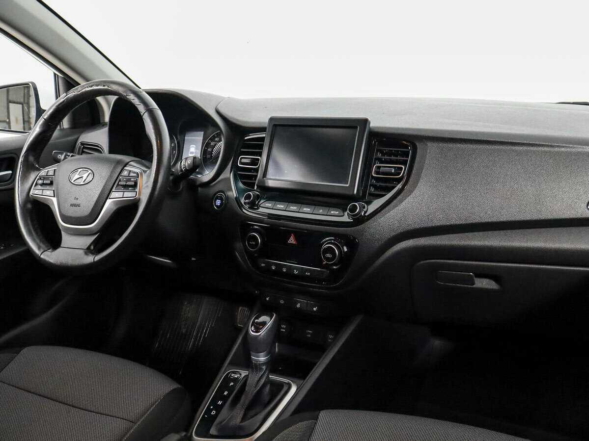 Hyundai Solaris с пробегом — 2020 год. Фото: #12