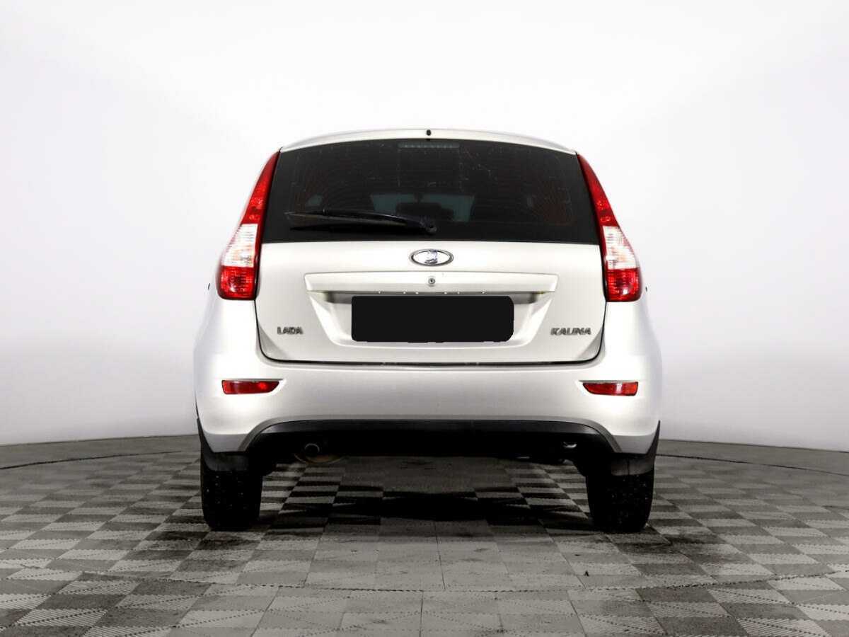 Lada (ВАЗ) Kalina с пробегом — 2015 год. Фото: #5