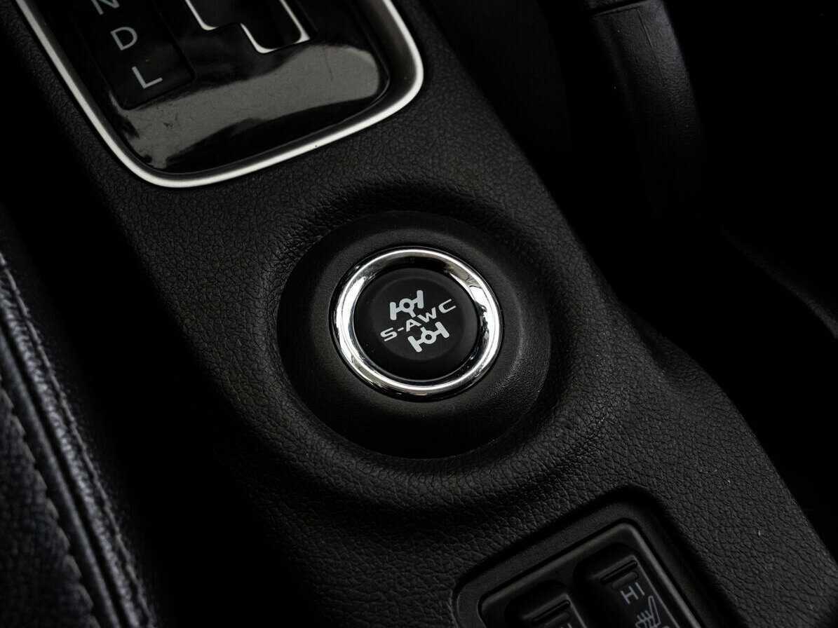 Mitsubishi Outlander с пробегом — 2016 год. Фото: #14