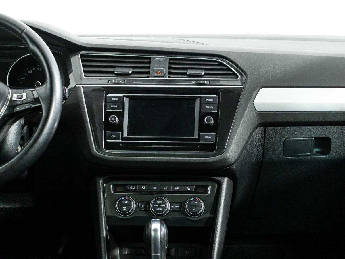 Volkswagen Tiguan с пробегом — 2018 год. Фото: #12