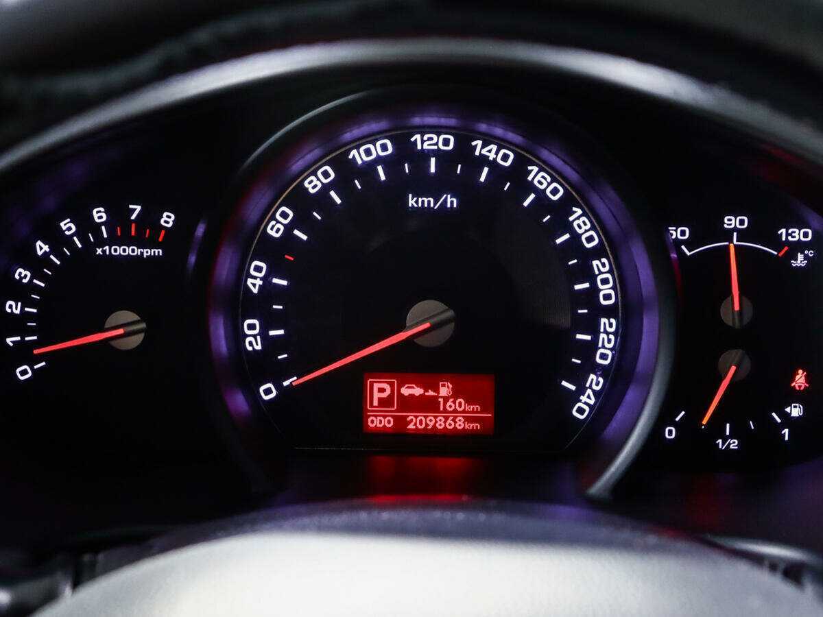 Kia Sportage с пробегом — 2012 год. Фото: #10