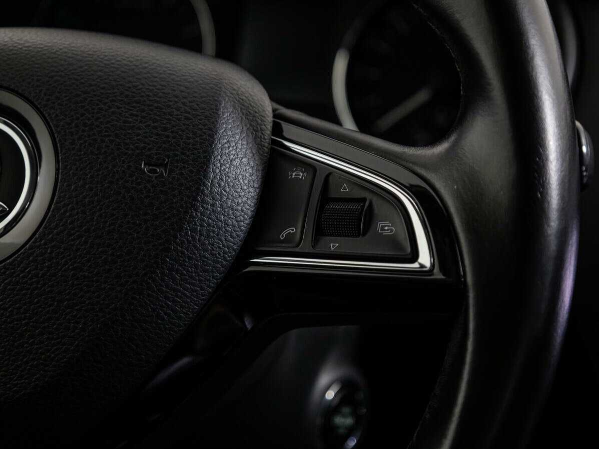 Skoda Octavia с пробегом — 2016 год. Фото: #13