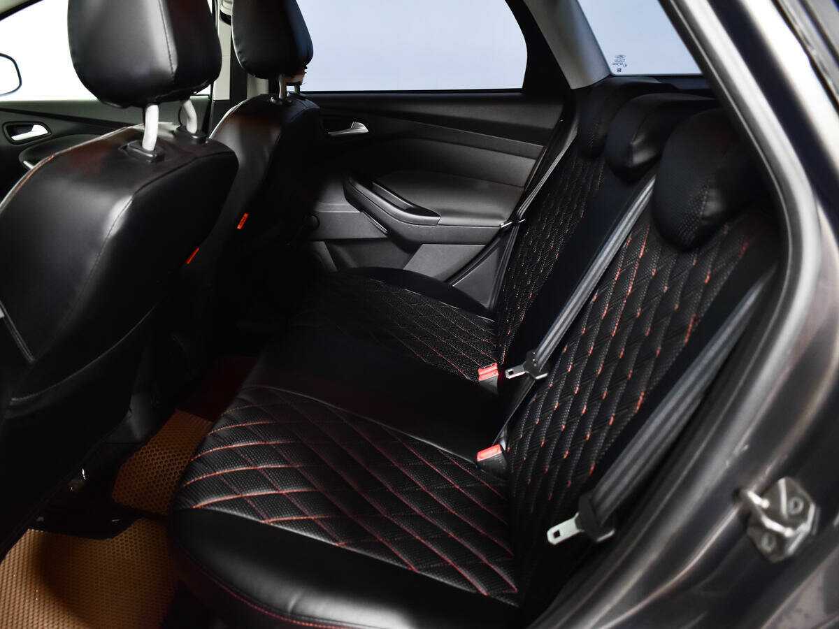 Ford Focus с пробегом — 2013 год. Фото: #7