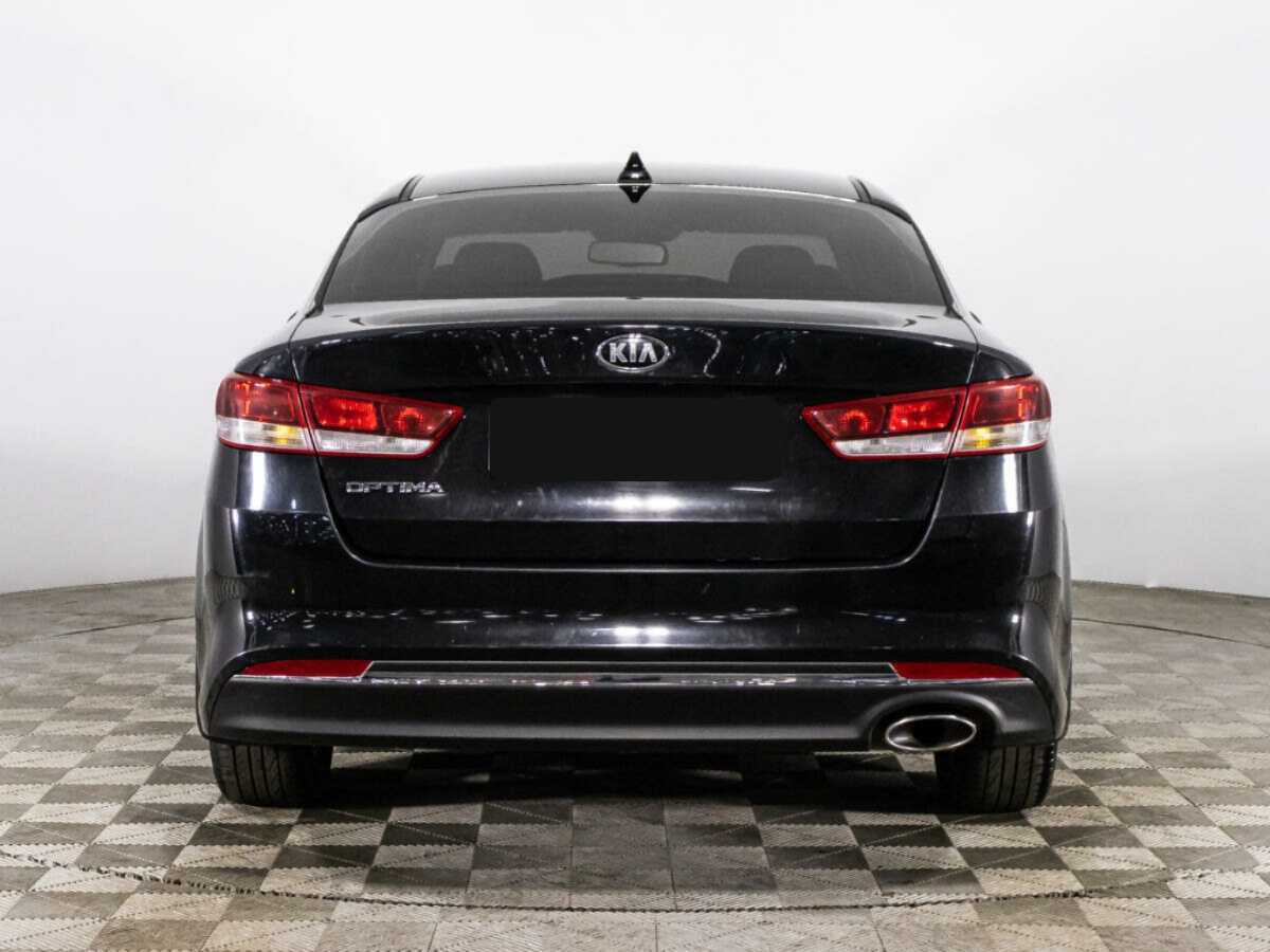 Kia Optima с пробегом — 2017 год. Фото: #5