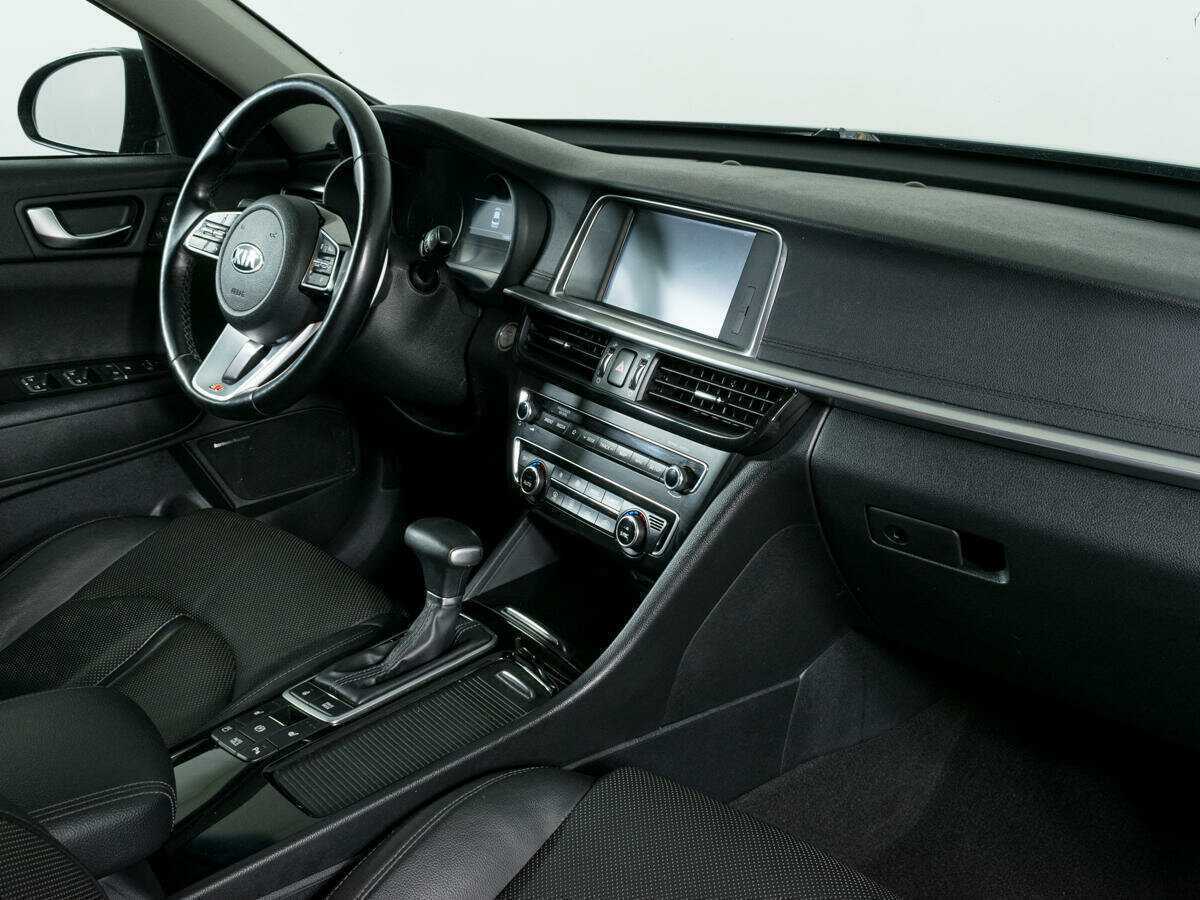 Kia Optima с пробегом — 2018 год. Фото: #8