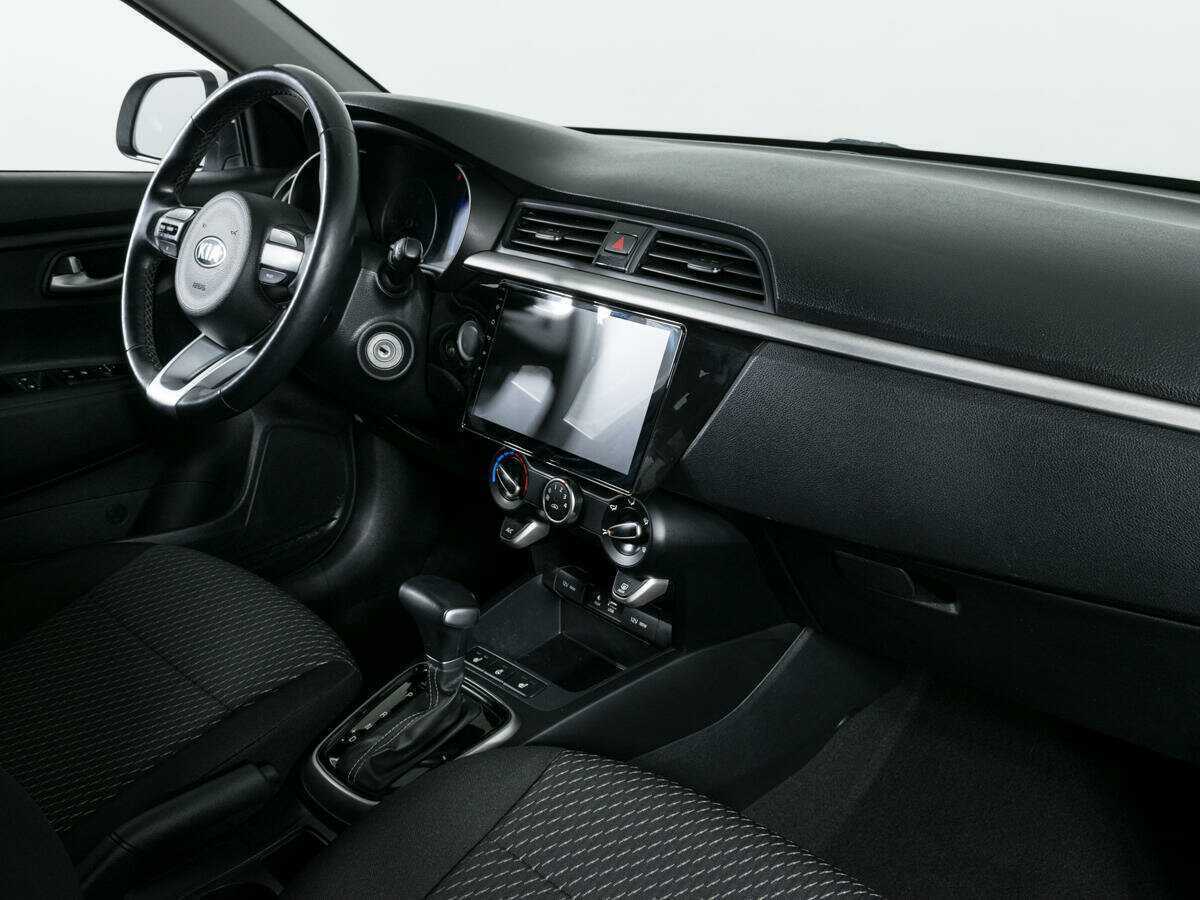 Kia Rio с пробегом — 2019 год. Фото: #9
