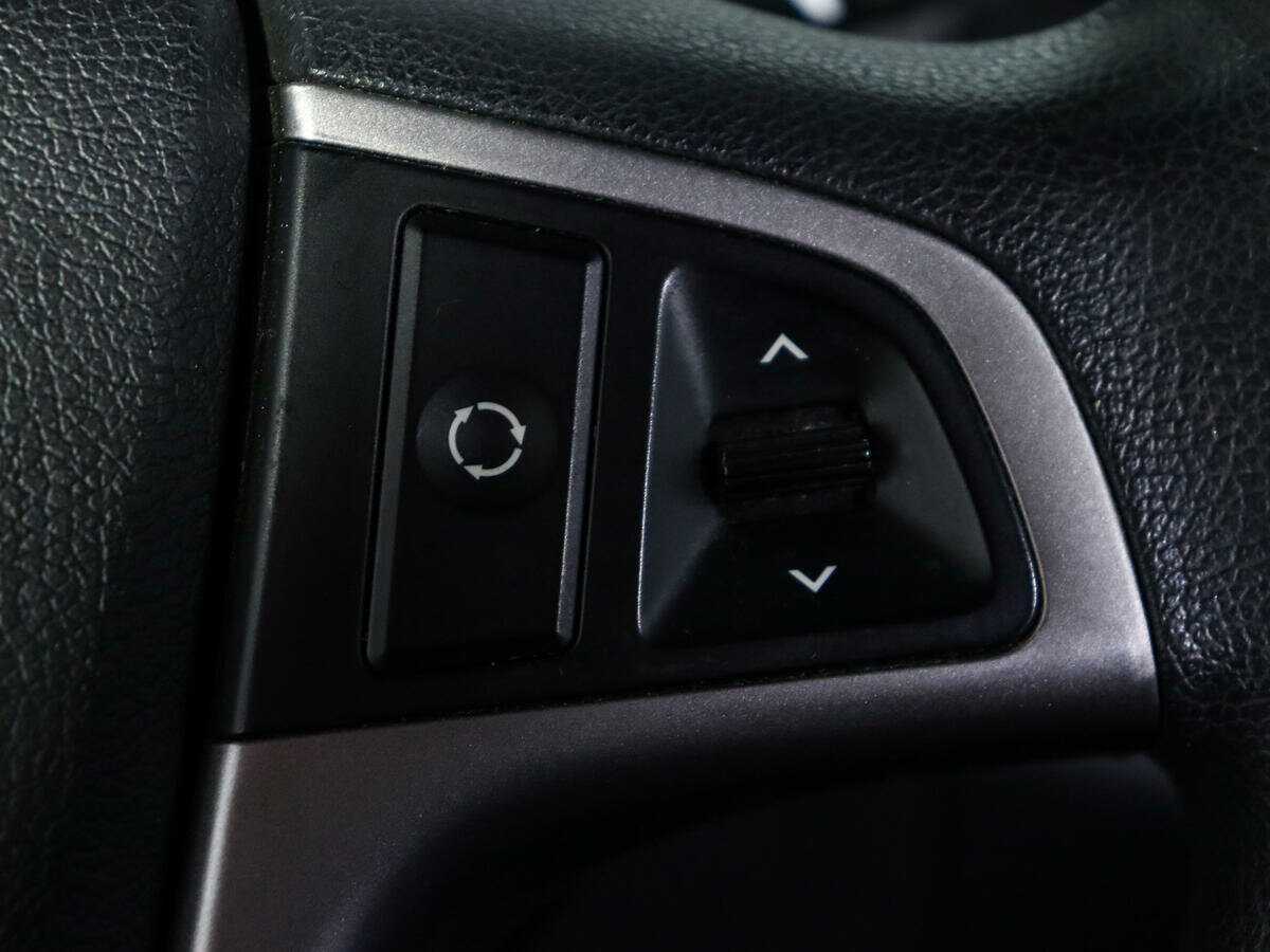 Hyundai Solaris с пробегом — 2015 год. Фото: #16