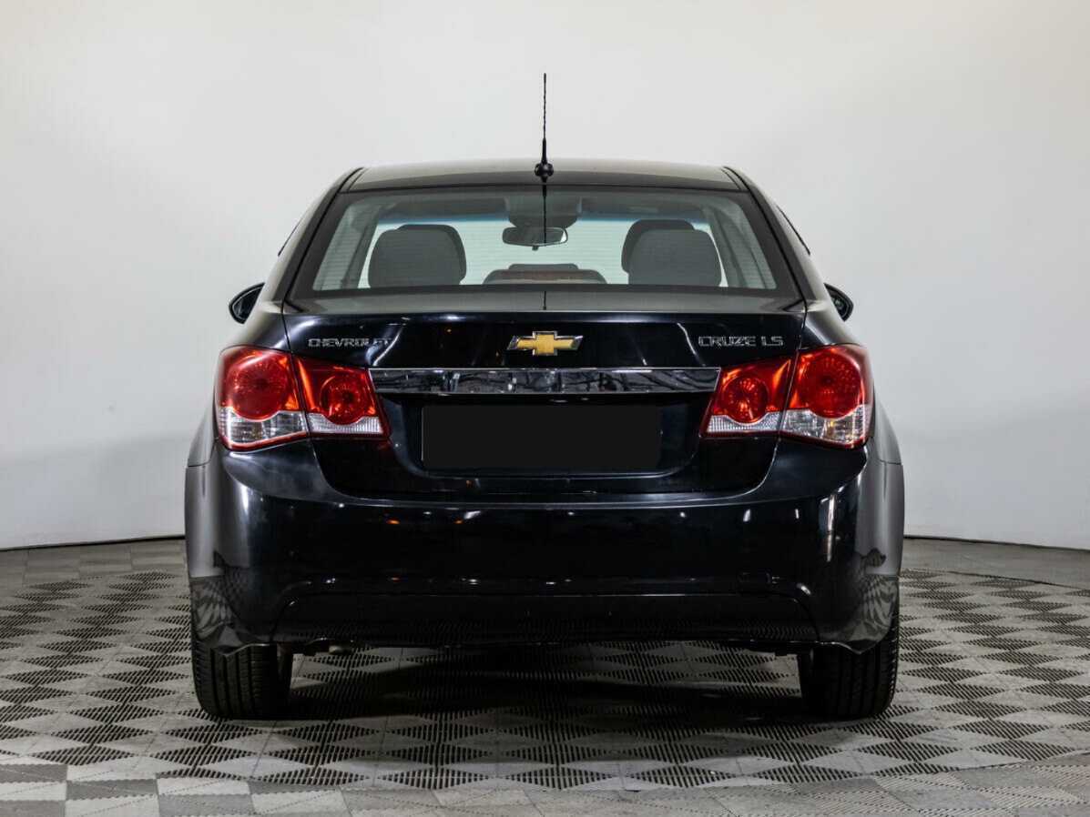 Chevrolet Cruze с пробегом — 2012 год. Фото: #5