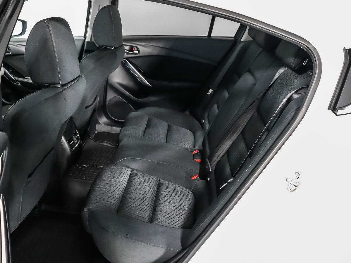 Mazda 6 с пробегом — 2018 год. Фото: #11