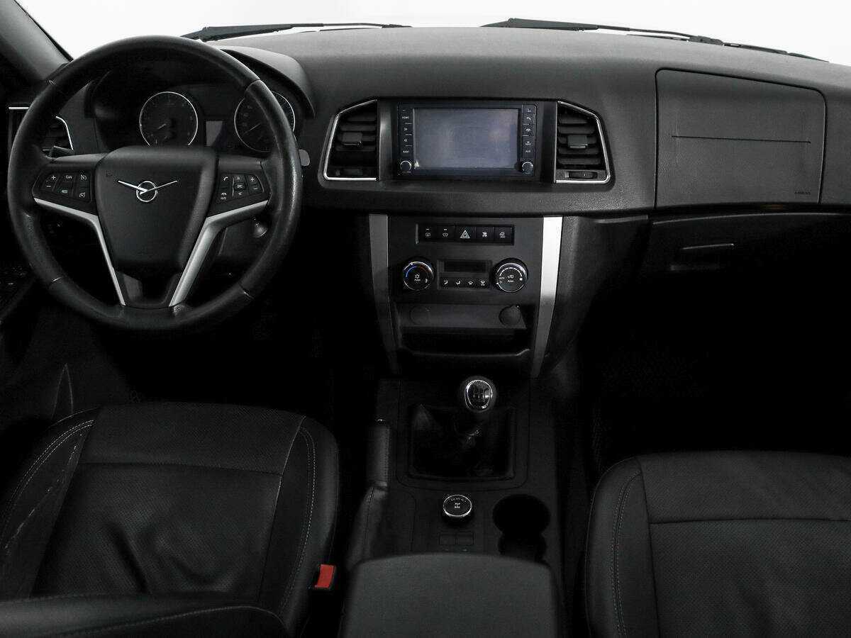 УАЗ Patriot с пробегом — 2016 год. Фото: #13