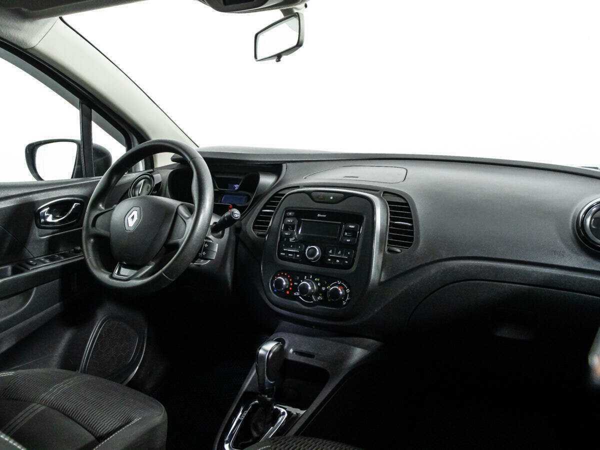Renault Kaptur с пробегом — 2018 год. Фото: #8
