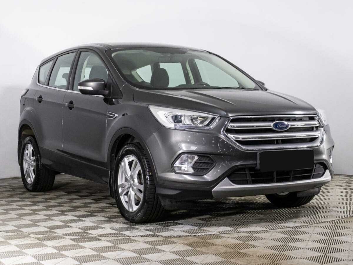 Ford Kuga с пробегом — 2017 год. Фото: #2