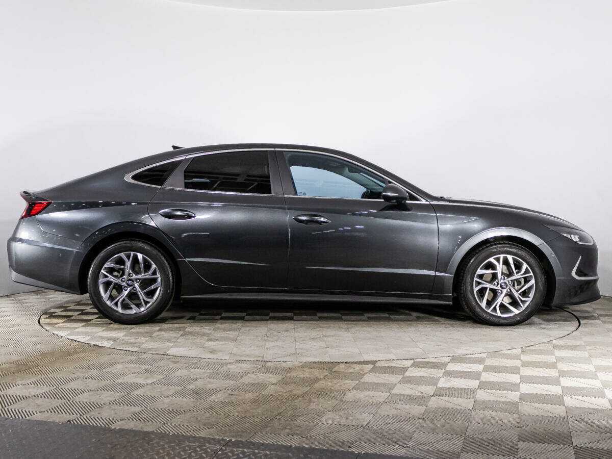 Hyundai Sonata с пробегом — 2019 год. Фото: #3