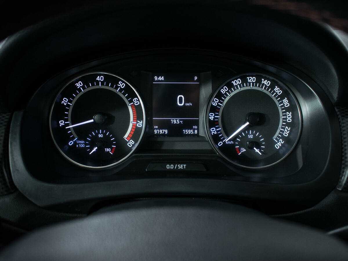 Skoda Rapid с пробегом — 2018 год. Фото: #10
