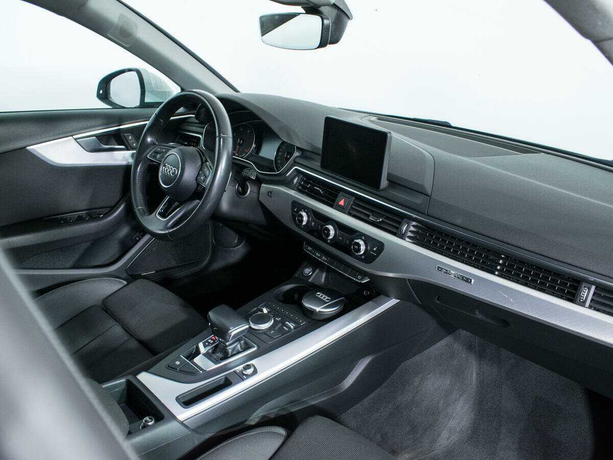 Audi A4 с пробегом — 2018 год. Фото: #8
