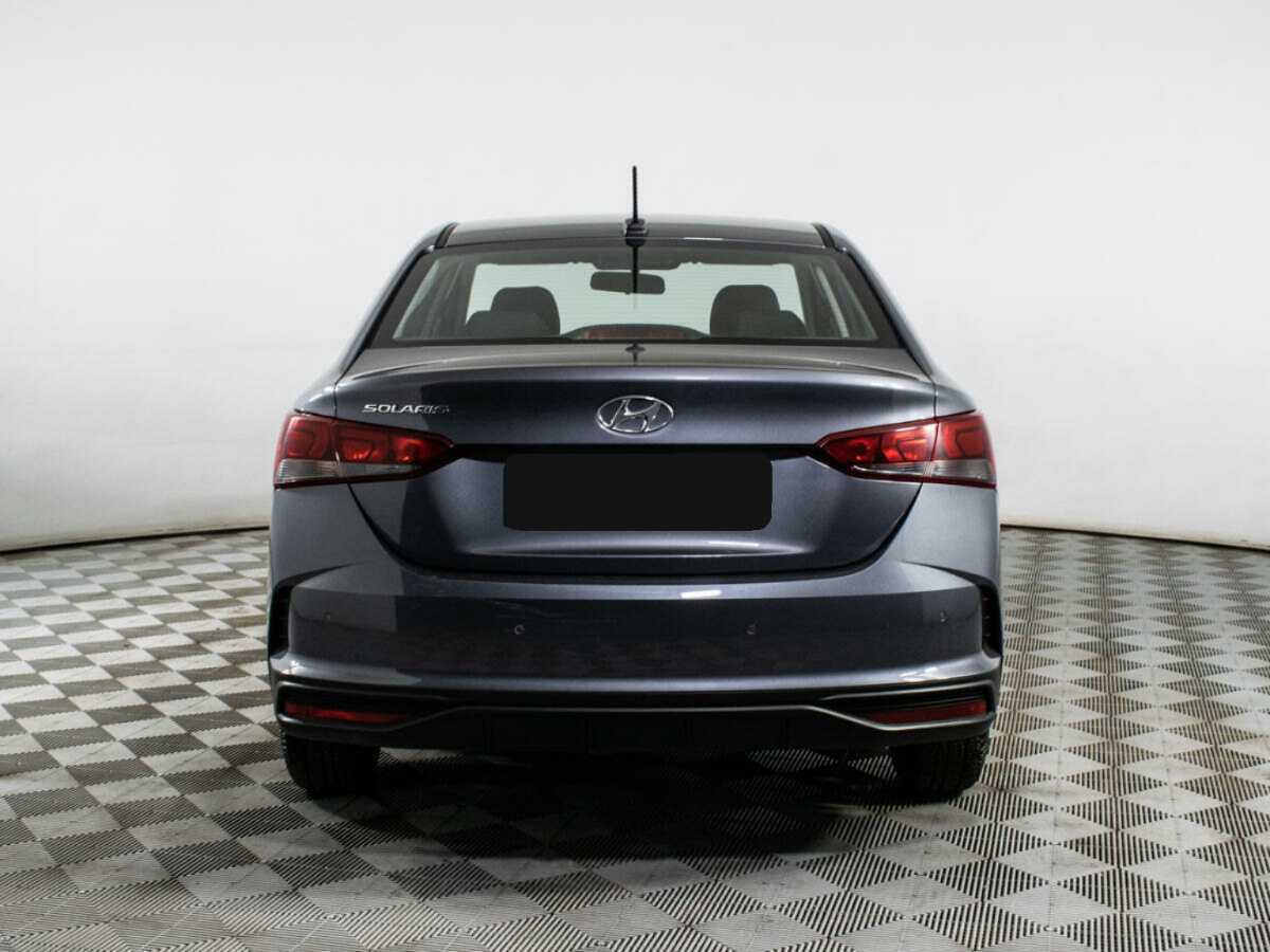 Hyundai Solaris с пробегом — 2021 год. Фото: #4