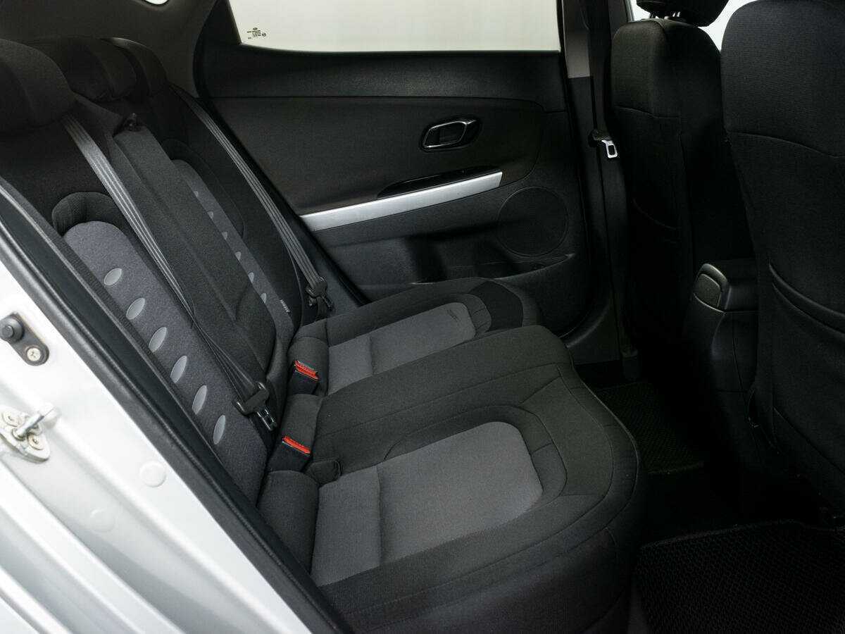 Kia Ceed с пробегом — 2012 год. Фото: #9