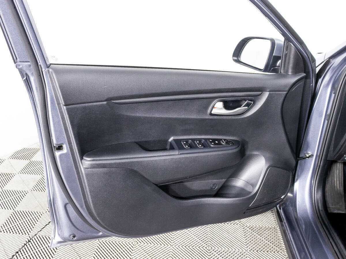 Kia Rio с пробегом — 2021 год. Фото: #22
