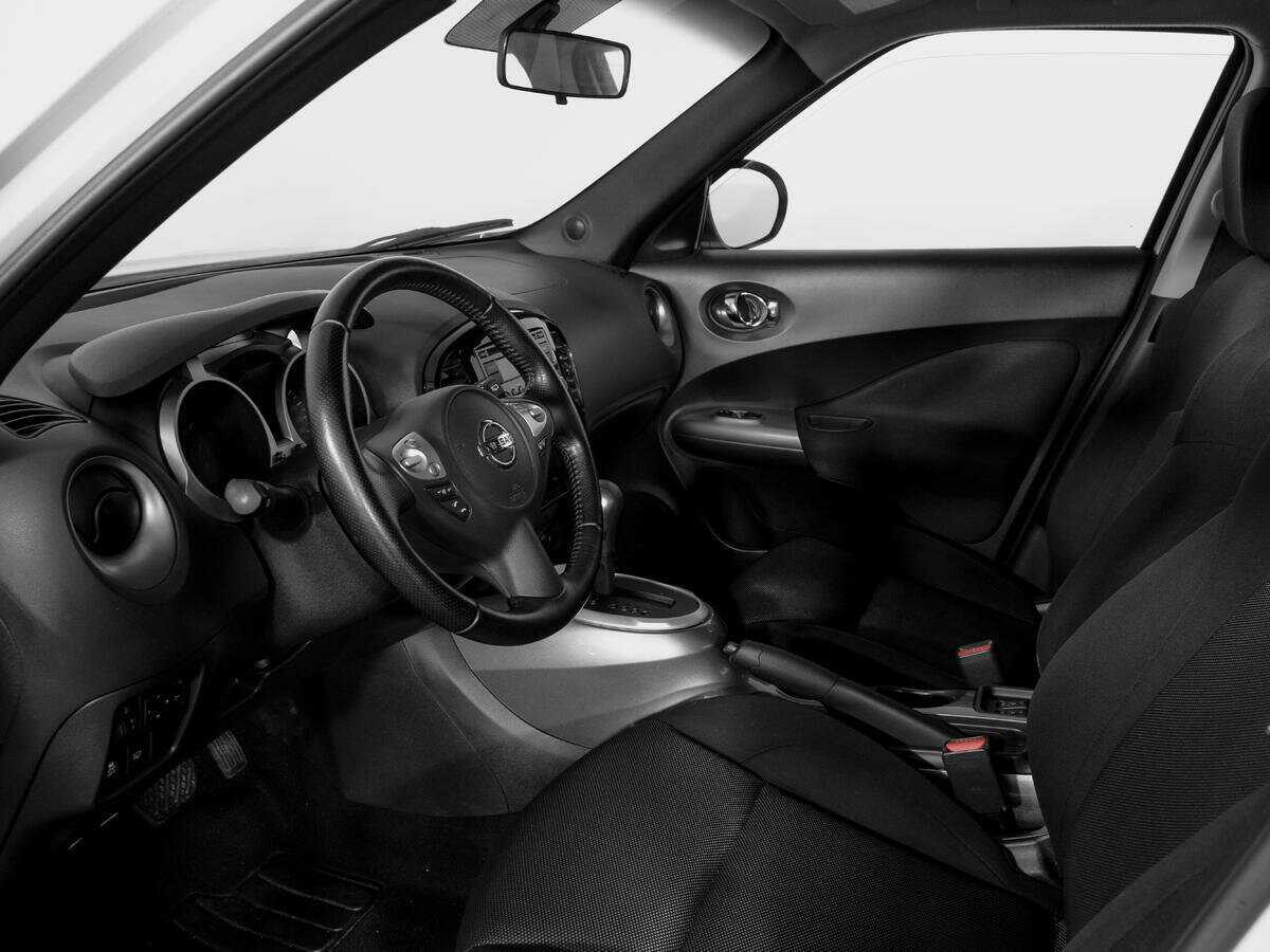 Nissan Juke с пробегом — 2013 год. Фото: #15