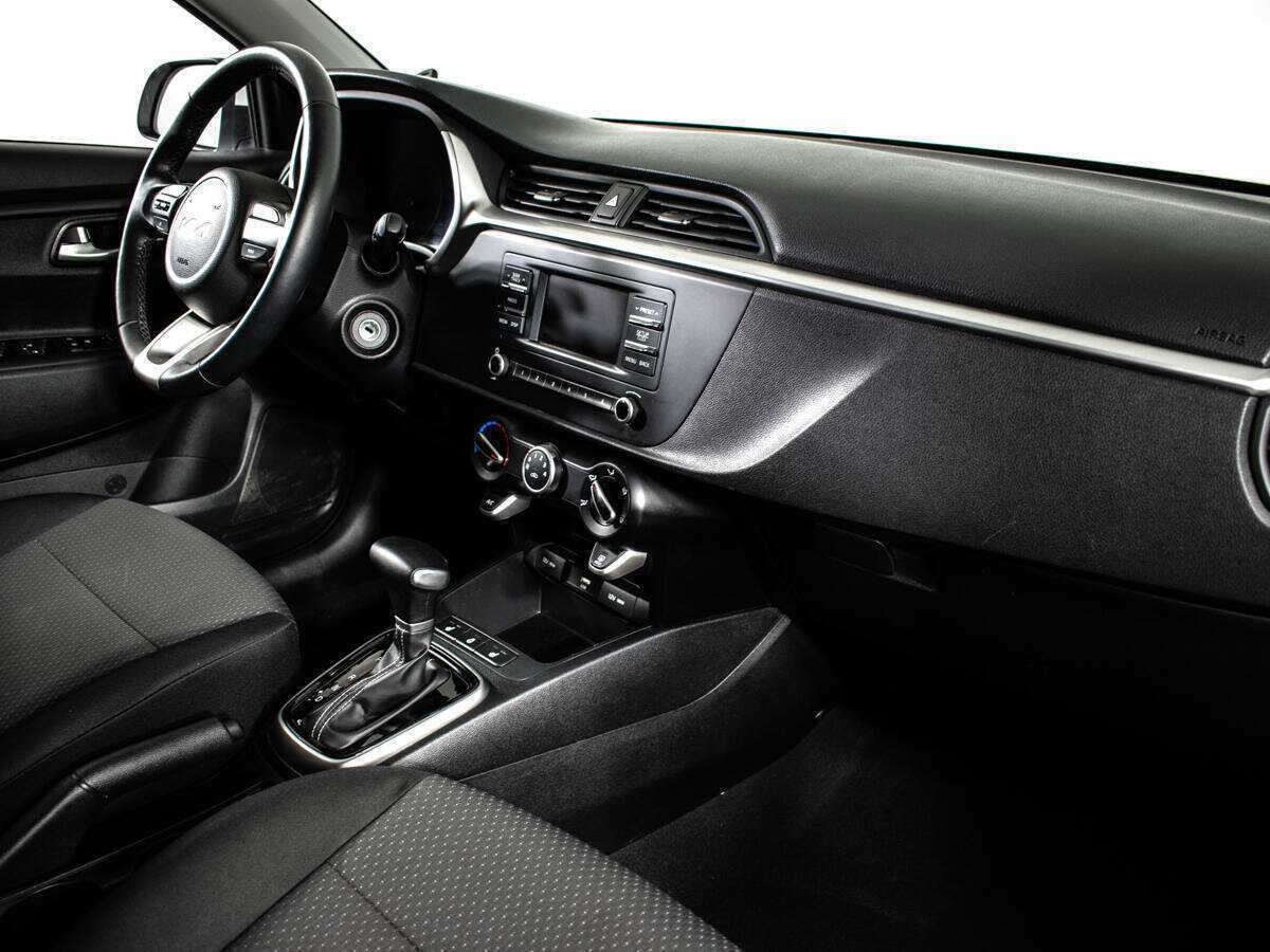Kia Rio с пробегом — 2021 год. Фото: #8