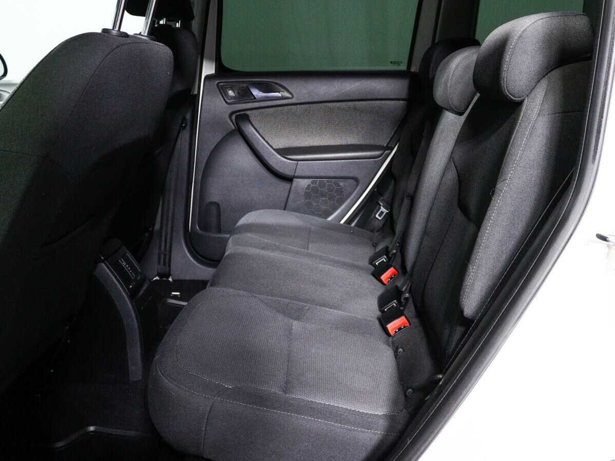 Skoda Yeti с пробегом — 2013 год. Фото: #9