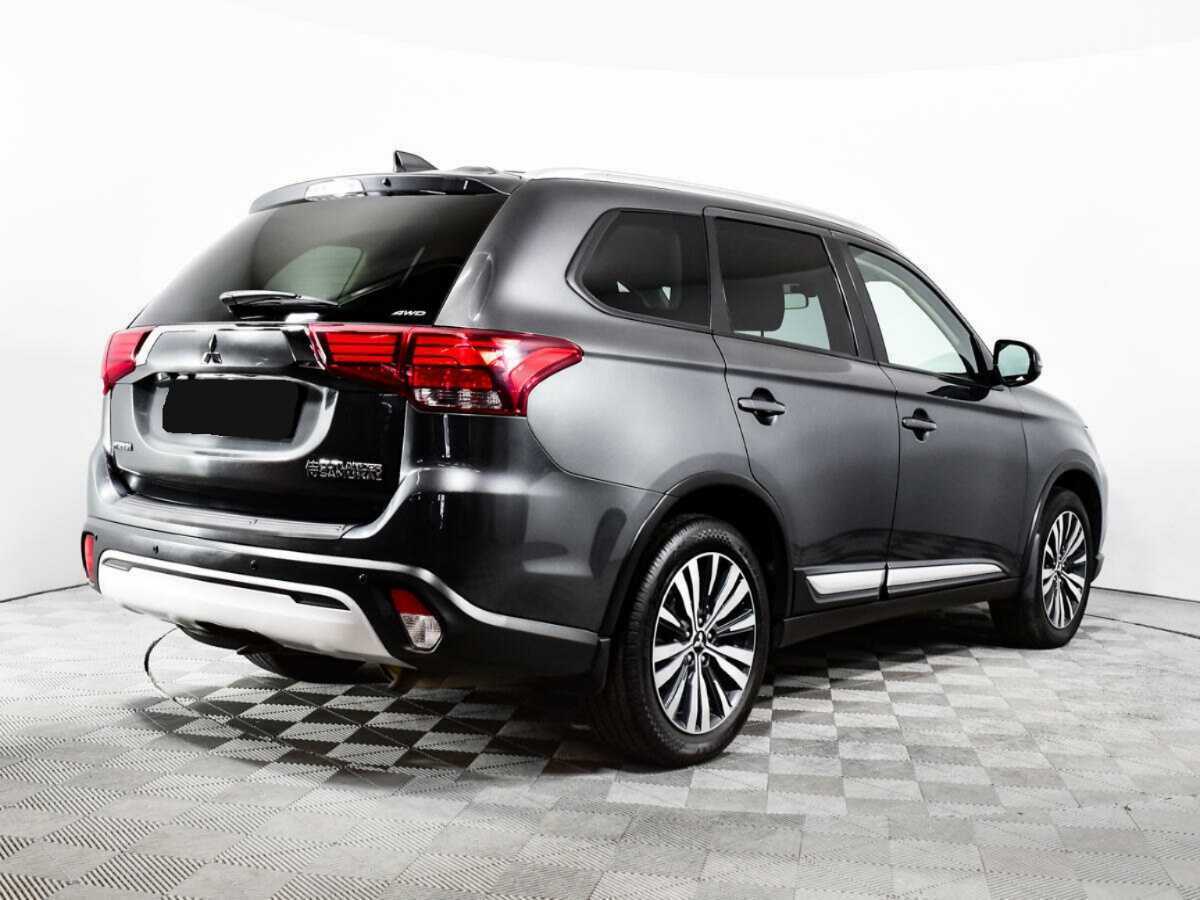 Mitsubishi Outlander с пробегом — 2020 год. Фото: #4