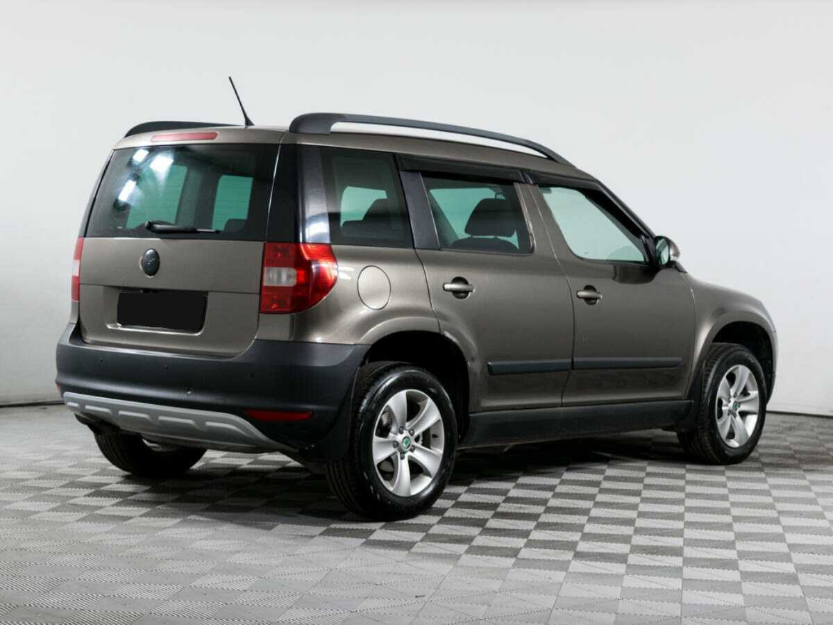 Skoda Yeti с пробегом — 2012 год. Фото: #3