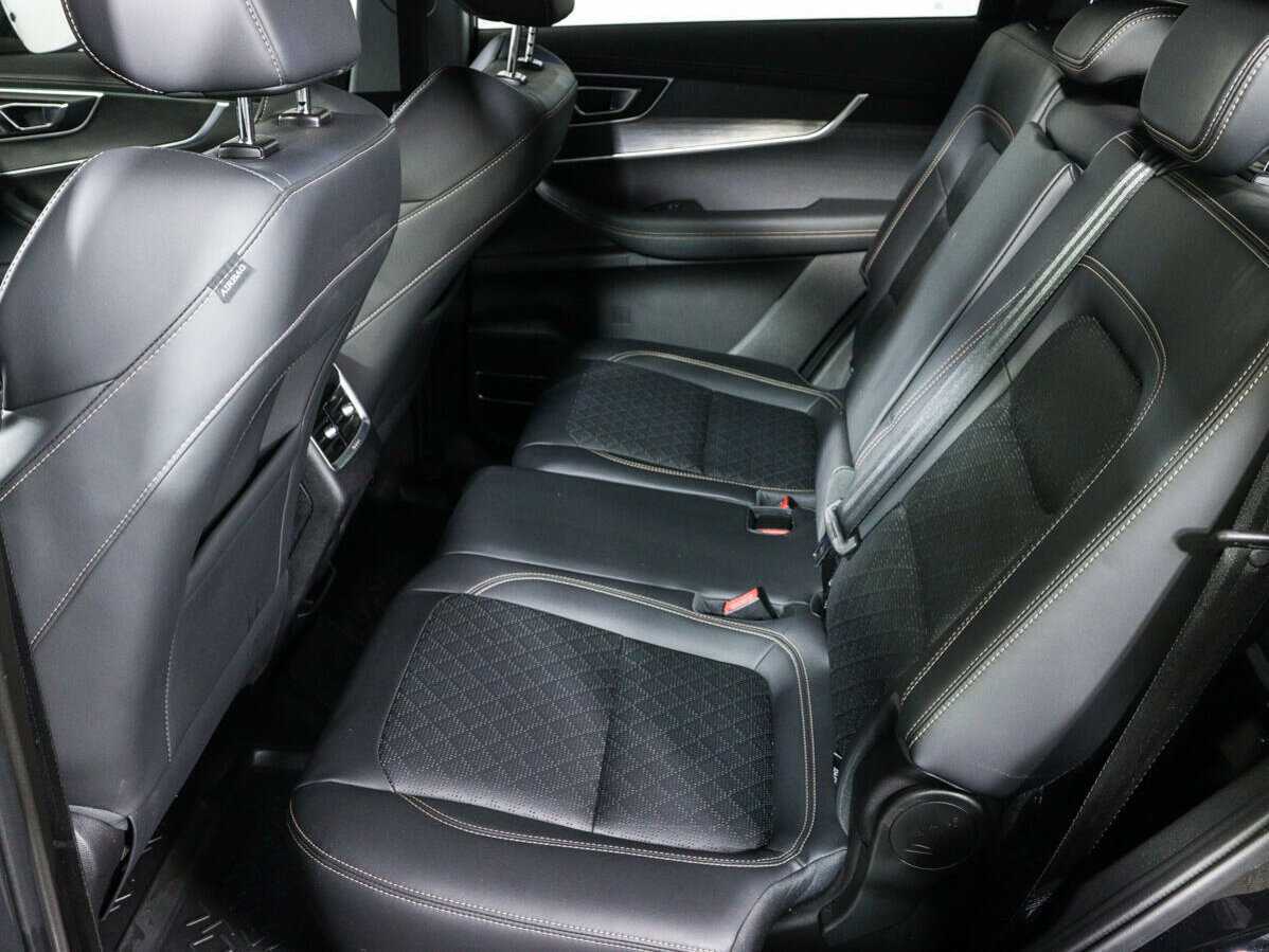 Chery Tiggo 8 с пробегом — 2023 год. Фото: #7