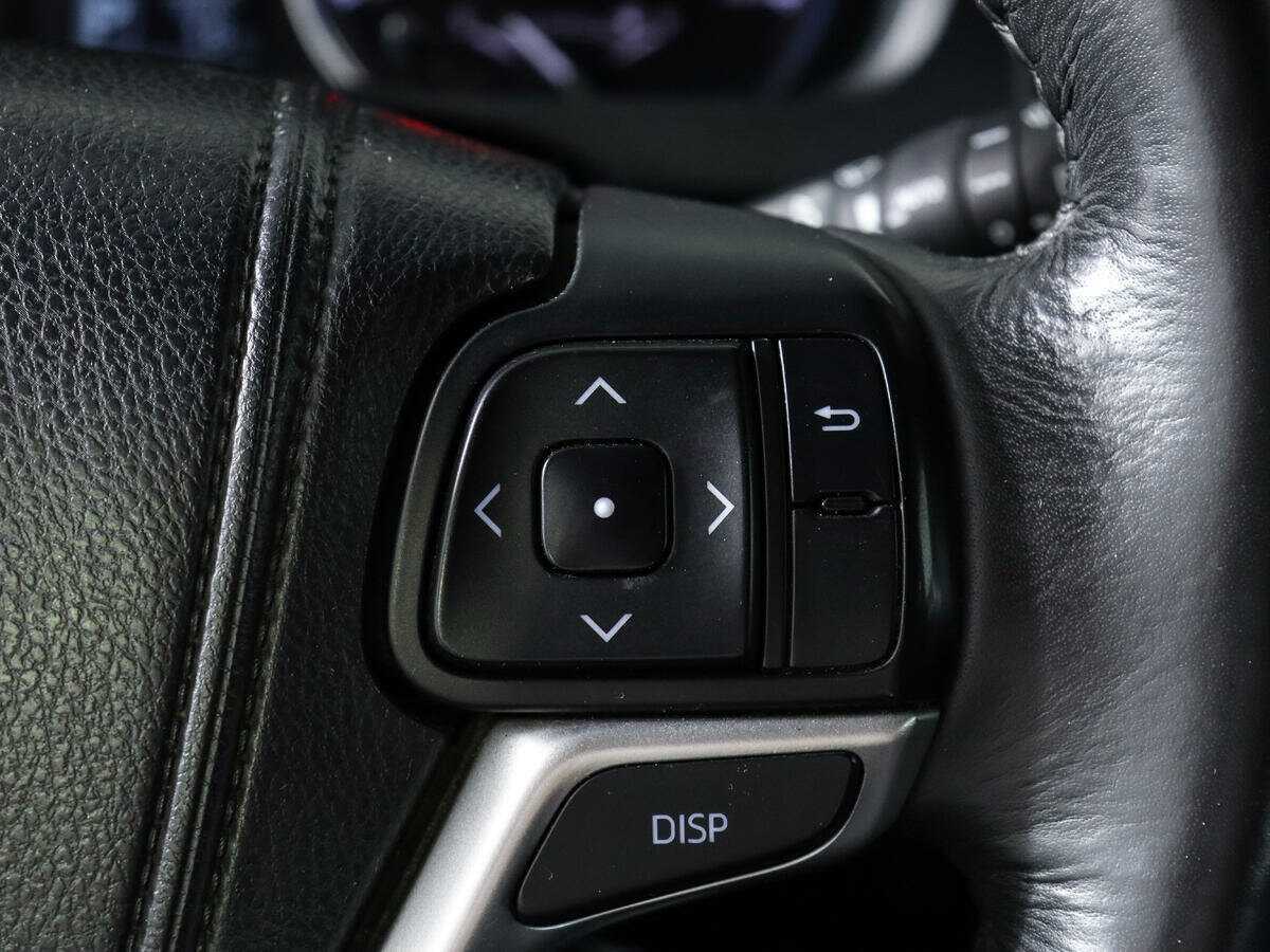 Toyota Highlander с пробегом — 2014 год. Фото: #19