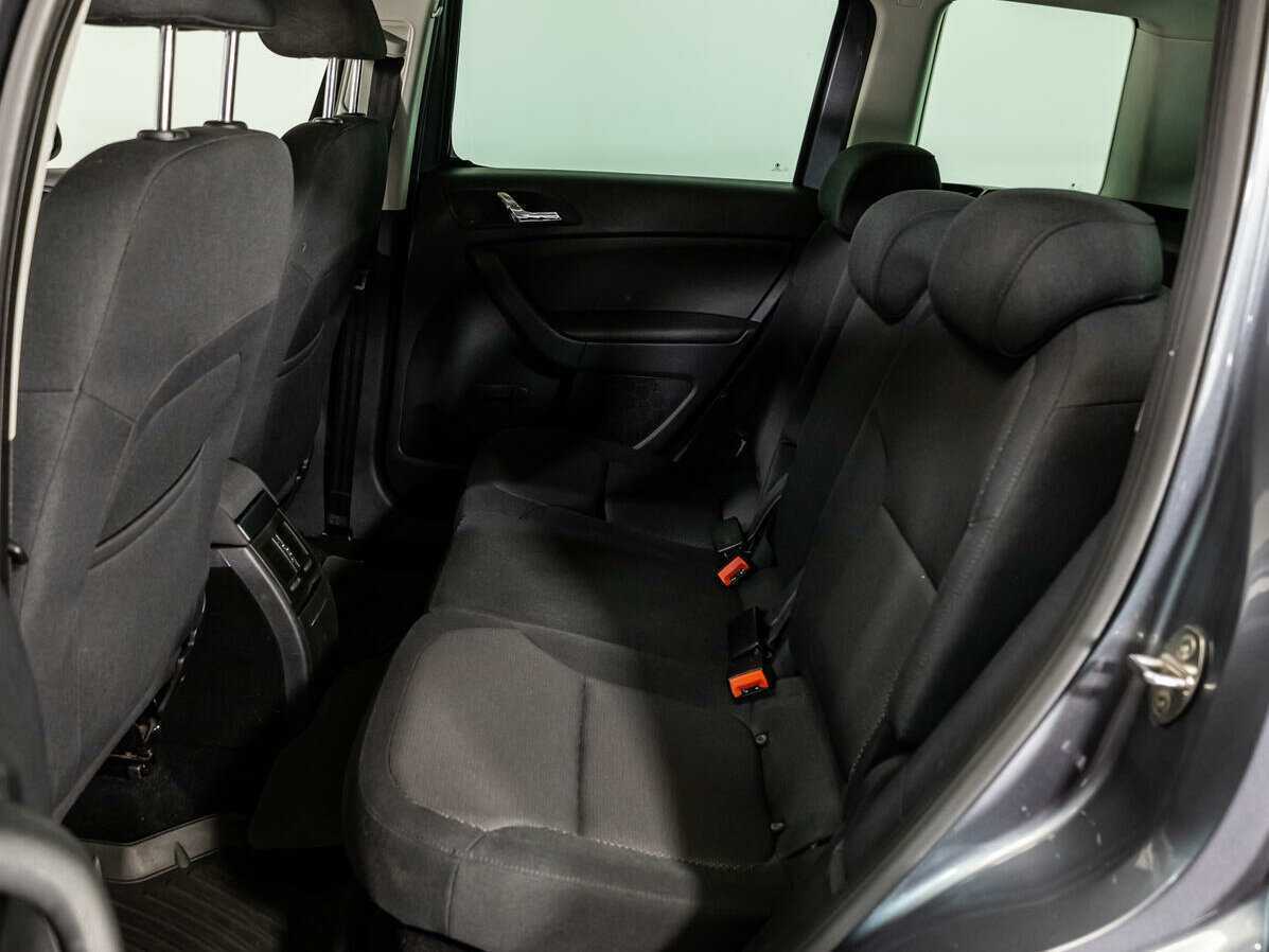 Skoda Yeti с пробегом — 2015 год. Фото: #9