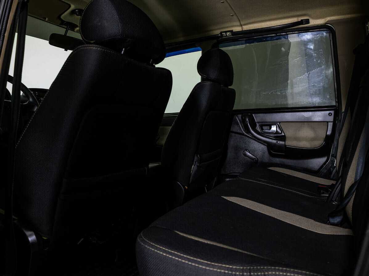 УАЗ Patriot с пробегом — 2012 год. Фото: #8