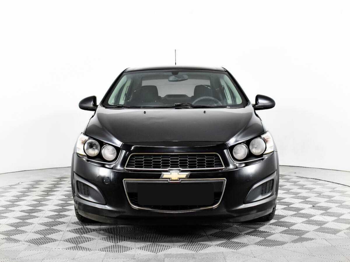 Chevrolet Aveo с пробегом — 2014 год. Фото: #1