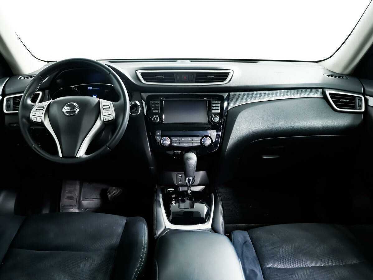 Nissan X-Trail с пробегом — 2015 год. Фото: #10